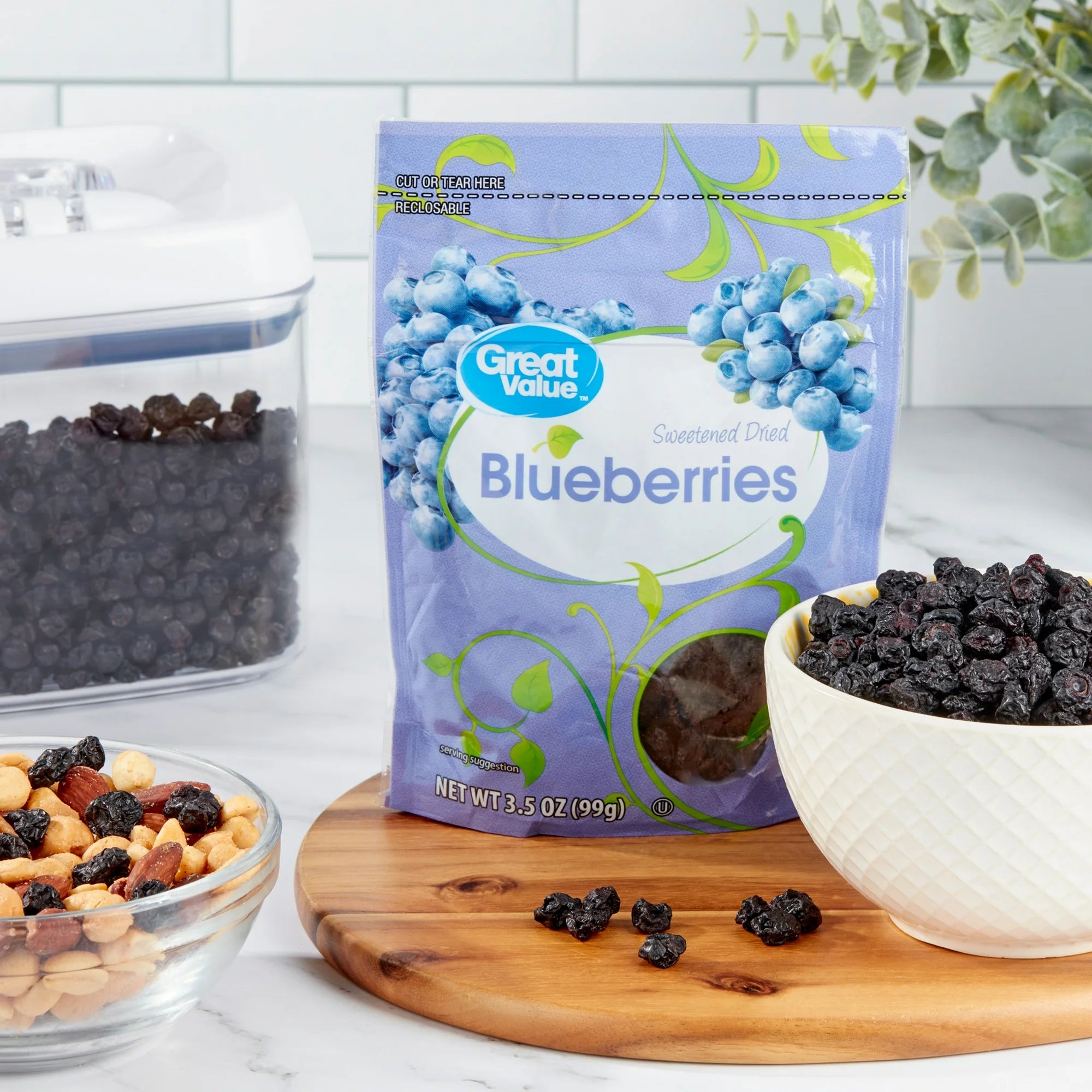 Great Value Sweetened Dried Blueberries, 3.5 oz