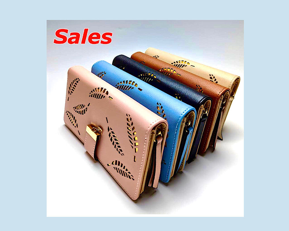 Women clutch purse, multi space crystal leaves design pulse