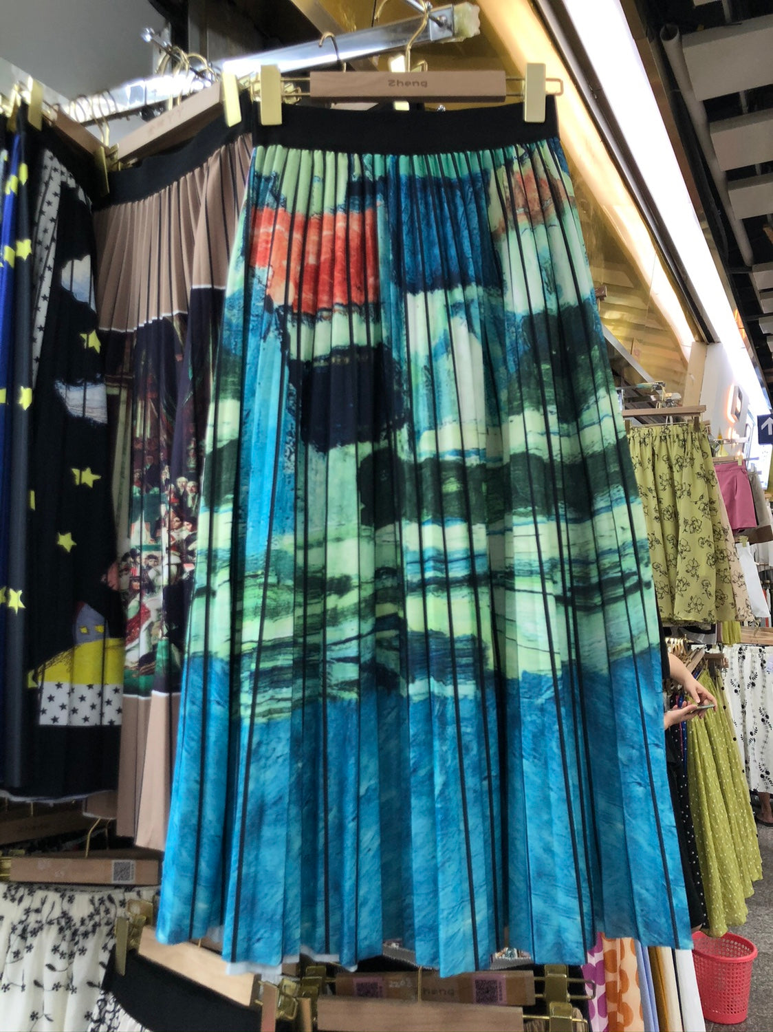 Fashion Retro Contrast Color Mid Length Long Length Pleated Skirt