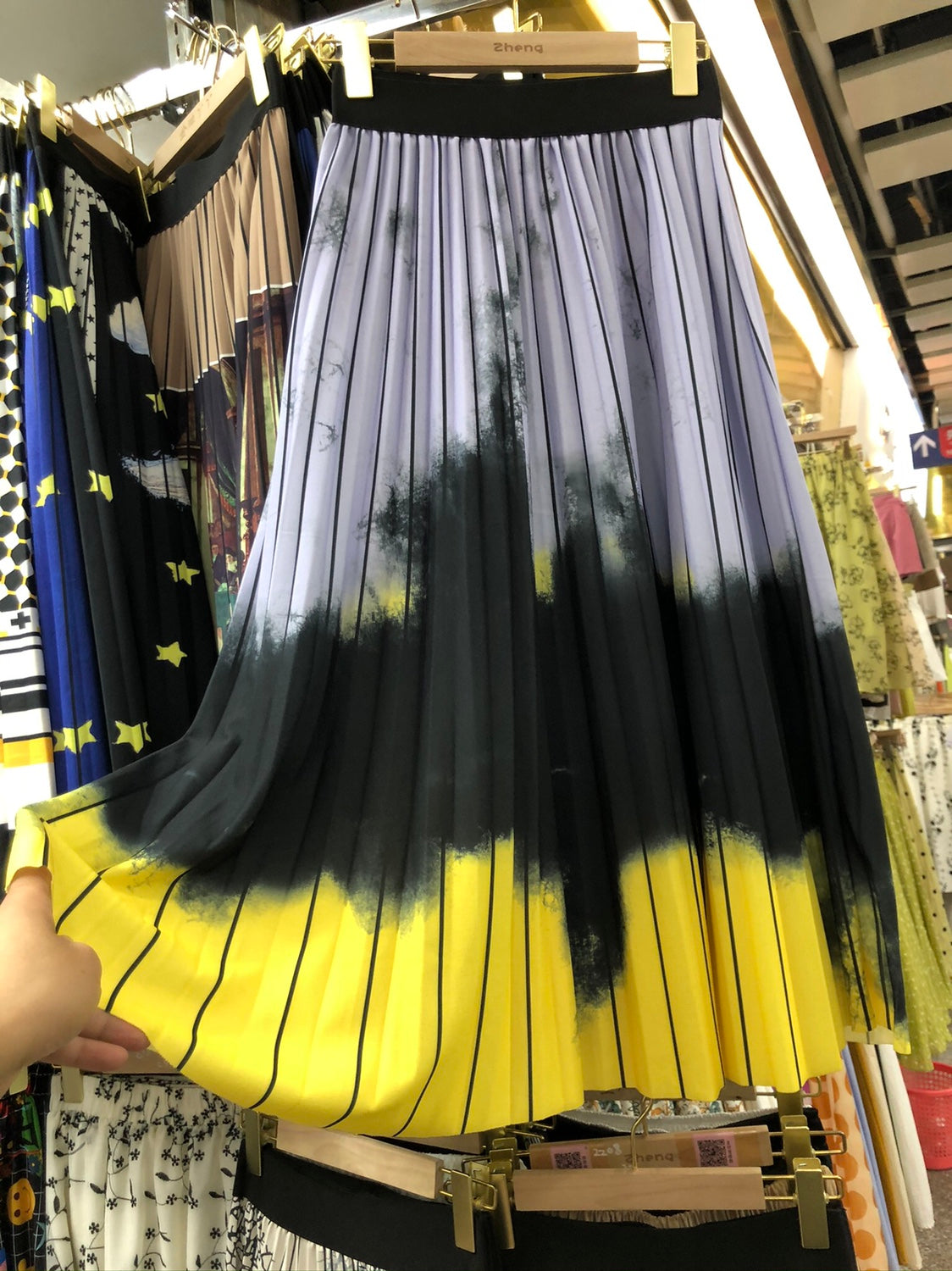 Fashion Retro Contrast Color Mid Length Long Length Pleated Skirt