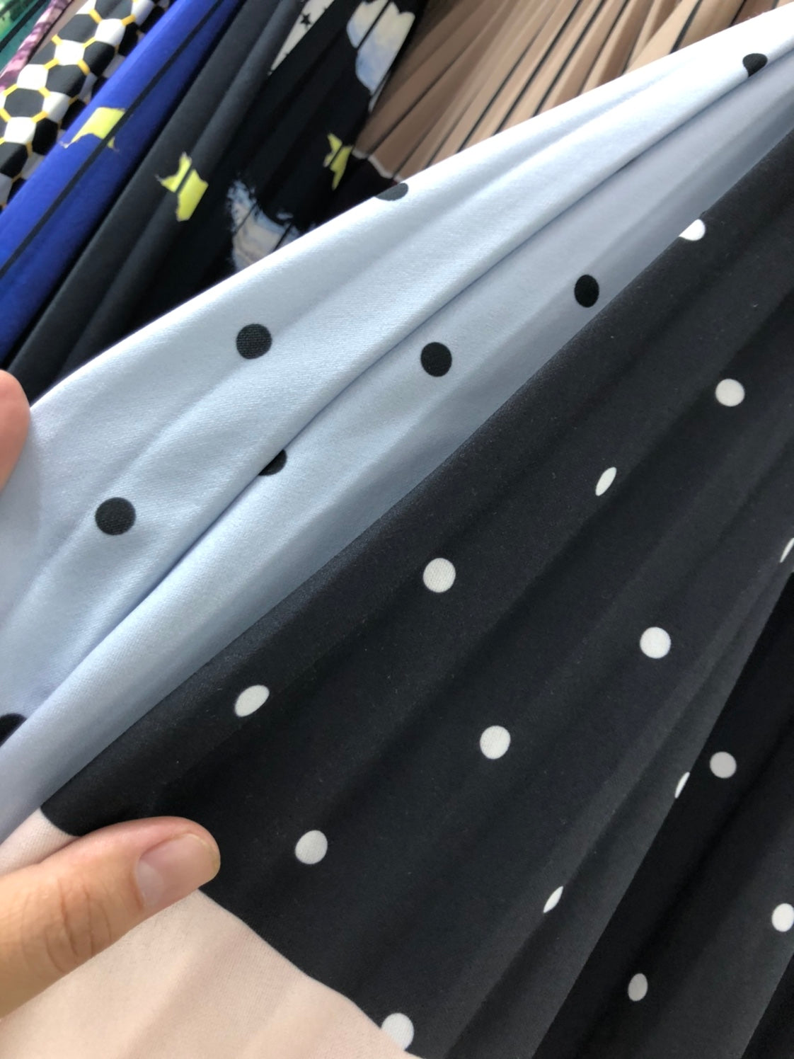 Fashion Retro Contrast Color Mid Length Long Length Pleated Skirt