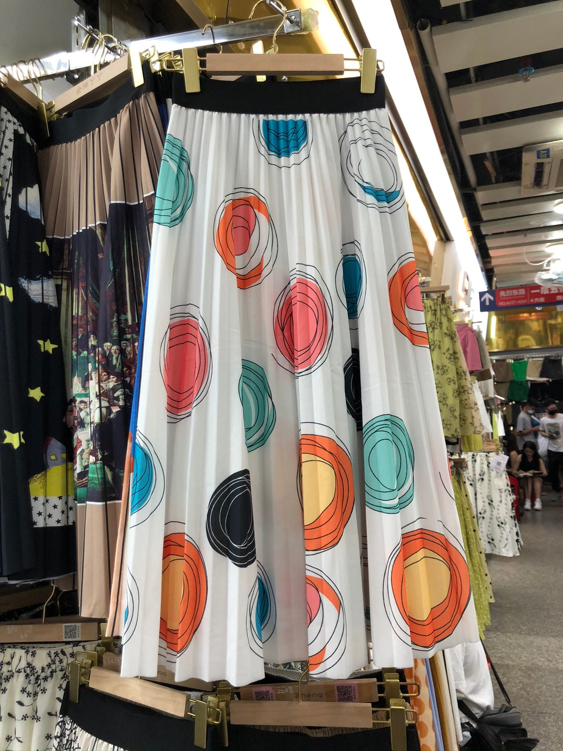 Fashion Retro Contrast Color Mid Length Long Length Pleated Skirt