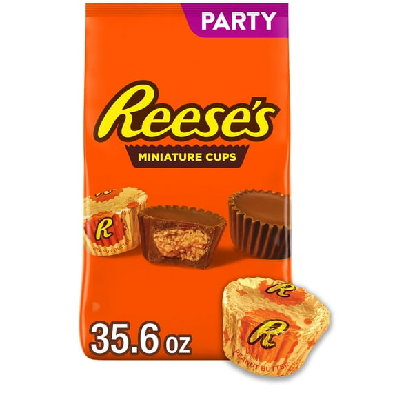 Reese's Miniatures Milk Chocolate Peanut Butter Cups Candy, Party Pack 35.6 oz