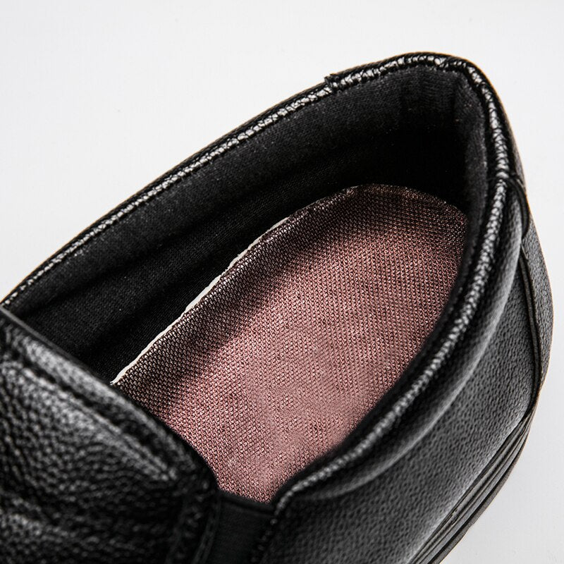 Men Loafers Light Leather Casual Shoes Male Outdoor Walking Shoes Comfortable Mens Sneakers Soft Loafers Male Shoes