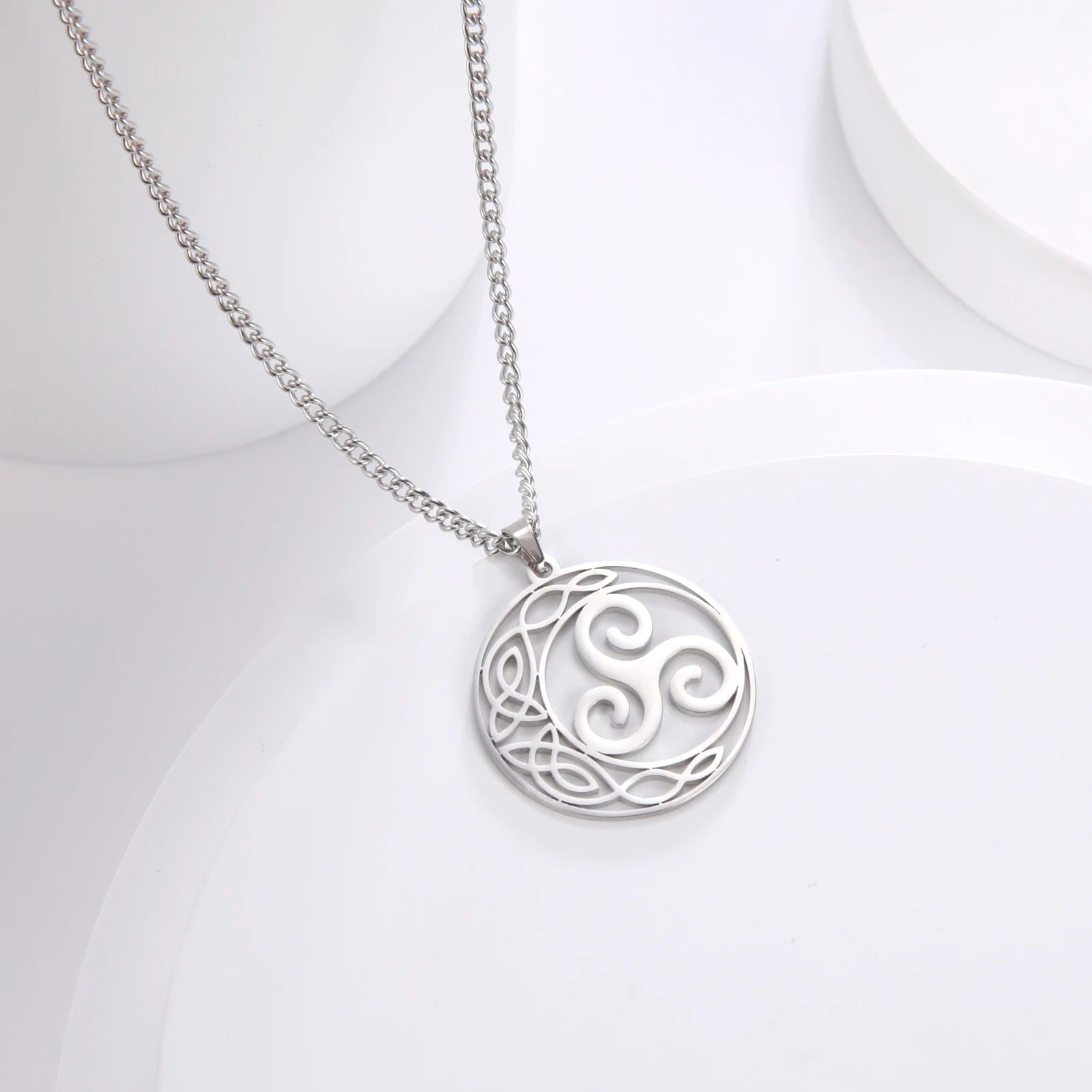 Viking Celtic Moon Pendant - Jeglowstore