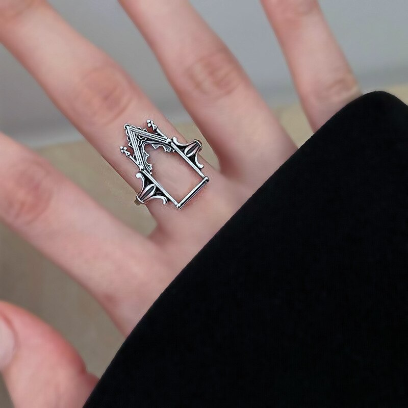 2022 Fashion Trend Jewelry Ring Gothic Queen Castle Ring Women's Goth Trend Jewelry Lenore Ring