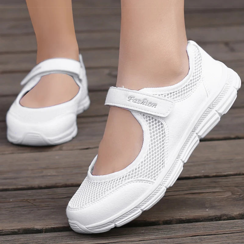 Women’s Breathable Mary Jane Casual Flats