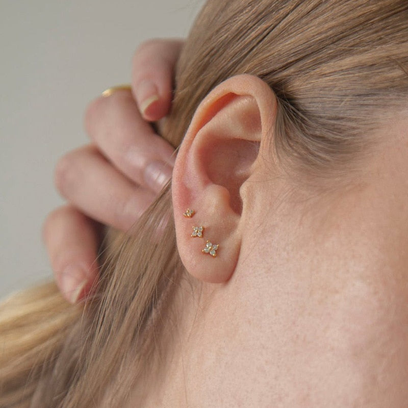 Dainty Flower Stud Earrings for Women Piercing Cartilage Ear Ring Cute Zircon Gold Color Women's Aesthetic Jewelry Gift KCE038 - Jeglowstore