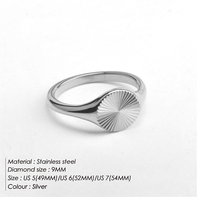 High Quality Wave Rings For Women Minimalist Dainty Rays Texture Circle Ring Stainless Steel Signet Chunky Dome Ring