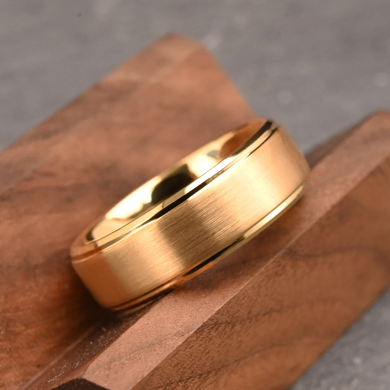 Gold Tungsten Wedding Ring - Jeglowstore