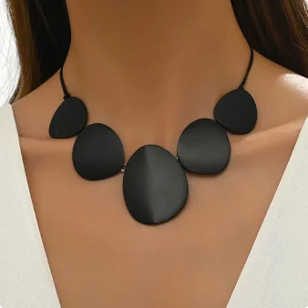 Irregular Round Linked Pendant Necklace - Jeglowstore