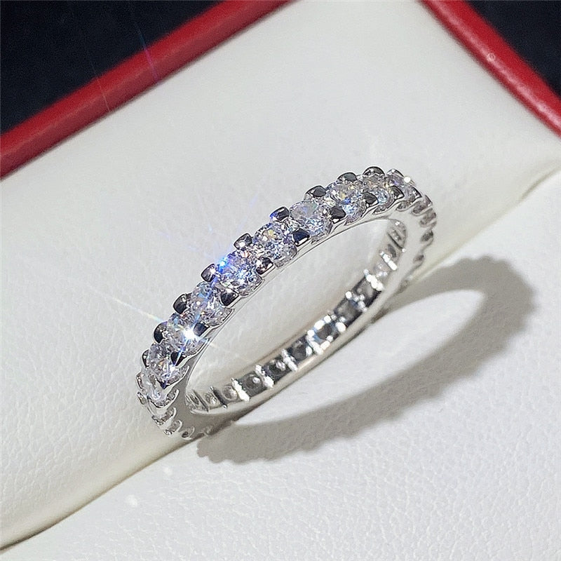 Huitan Shiny Cubic Zirconia Thin Finger Ring