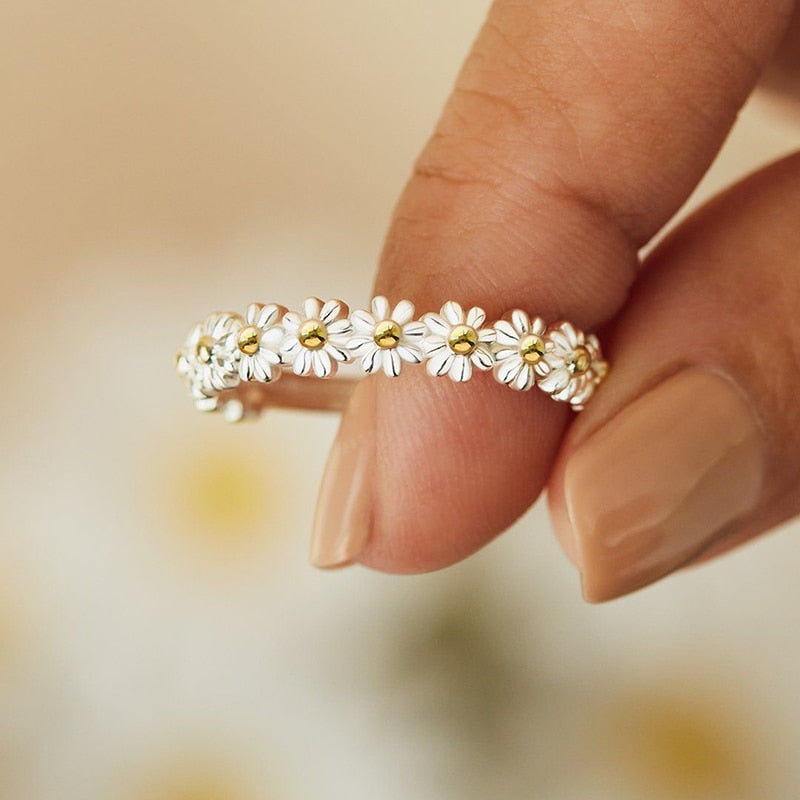 Vintage Daisy Flower Ring Adjustable Open Cuff Ring