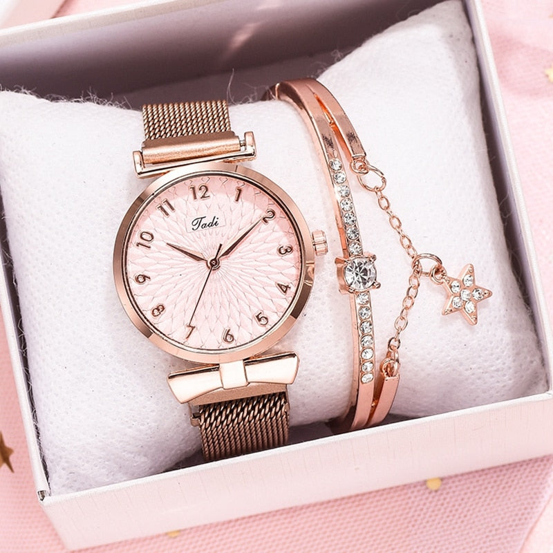 Luxury Women Bracelet Quartz Magnetic Watch