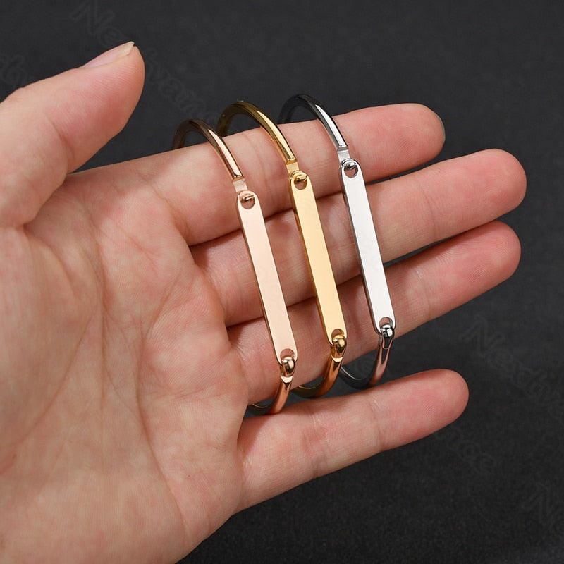 Hand-decorated Customized Engrave Name Bracelets