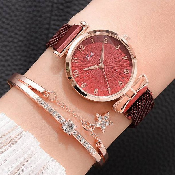 Luxury Women Bracelet Quartz Magnetic Watch