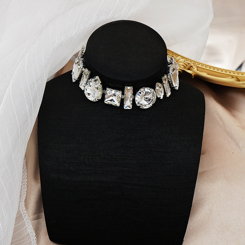 FYUAN Geometric Crystal Choker Necklace