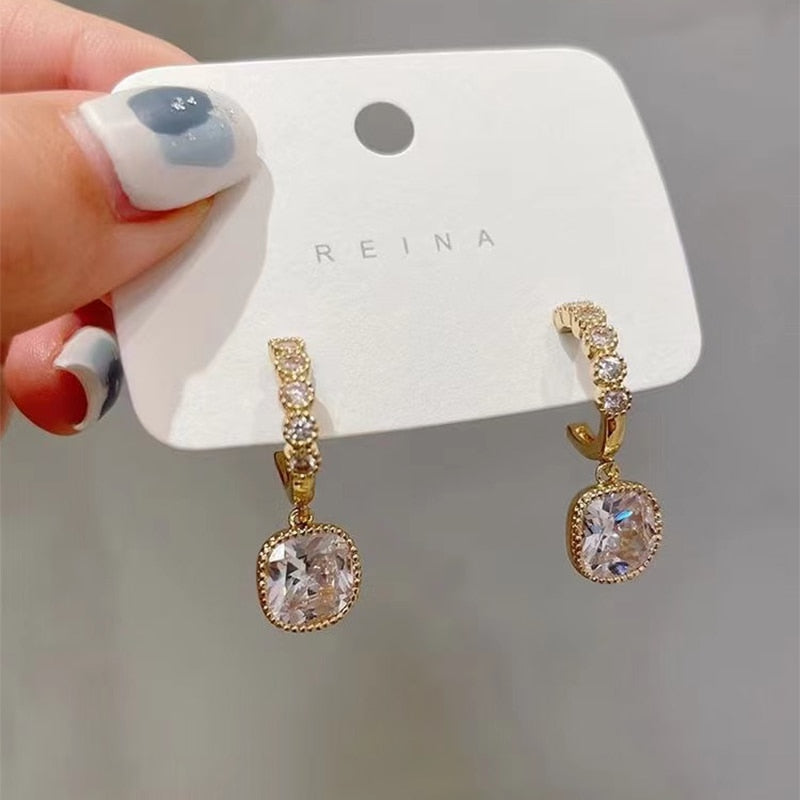 Fashion Shiny Green Rhinestone Pendant Earrings