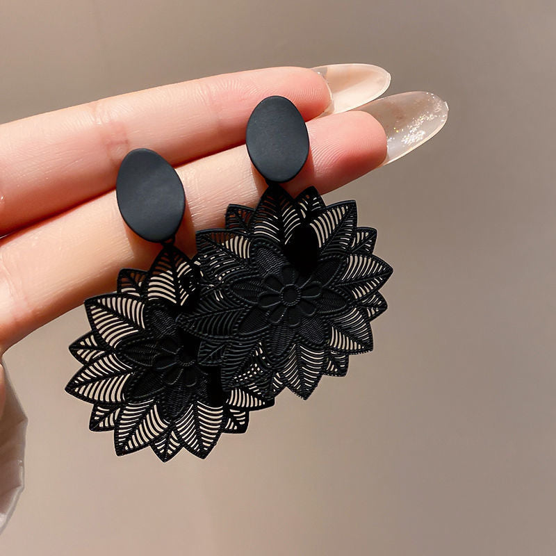 Big Black Flower Hanging Earrings For Women Exaggerated Rock Personality