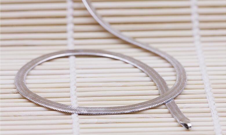 XIYANIKE Silver Color Male And Female Short Clavicle Blade Necklace