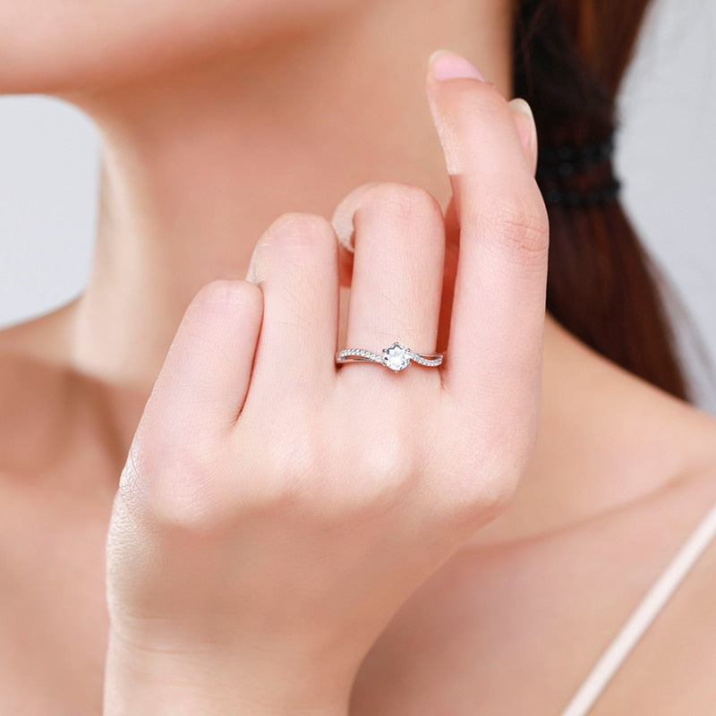 Ailmay 925 Sterling Silver Dazzling Sparkling Zircon Finger Ring