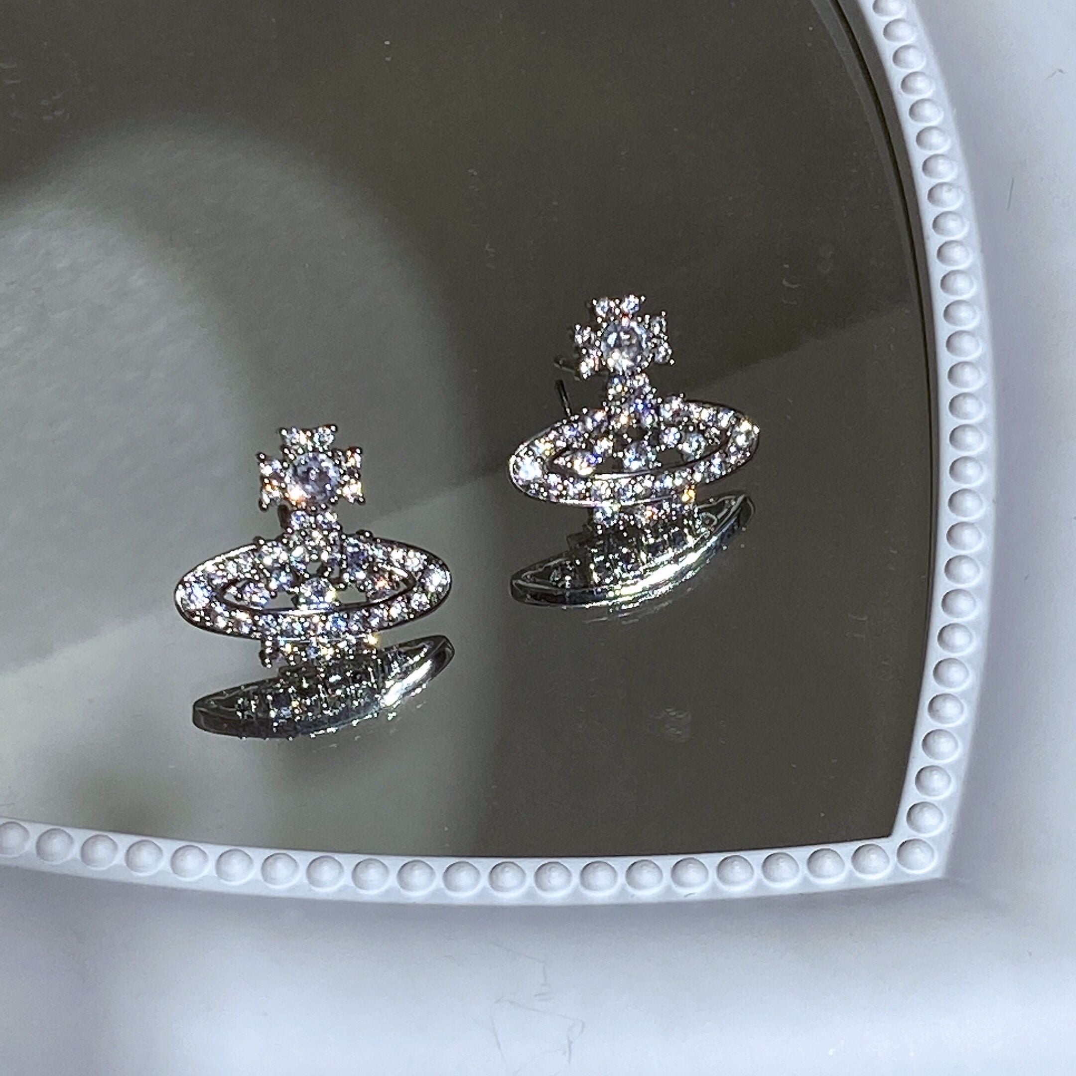 |<none>|3256805120155789