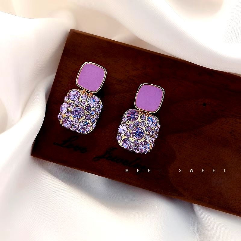 New High-quality Female Exquisite Niche Fashion Stud Earrings