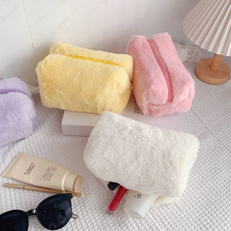 PURDORED 1 Pc Solid Color Fur Makeup Bag Organizer Case