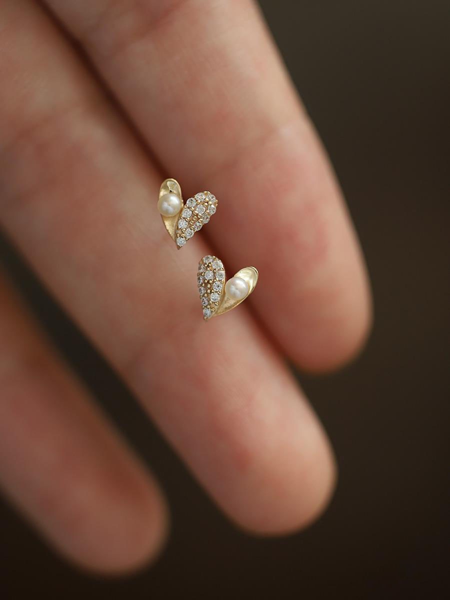 925 Sterling Silver Crystal Four-Pointed Star Earrings