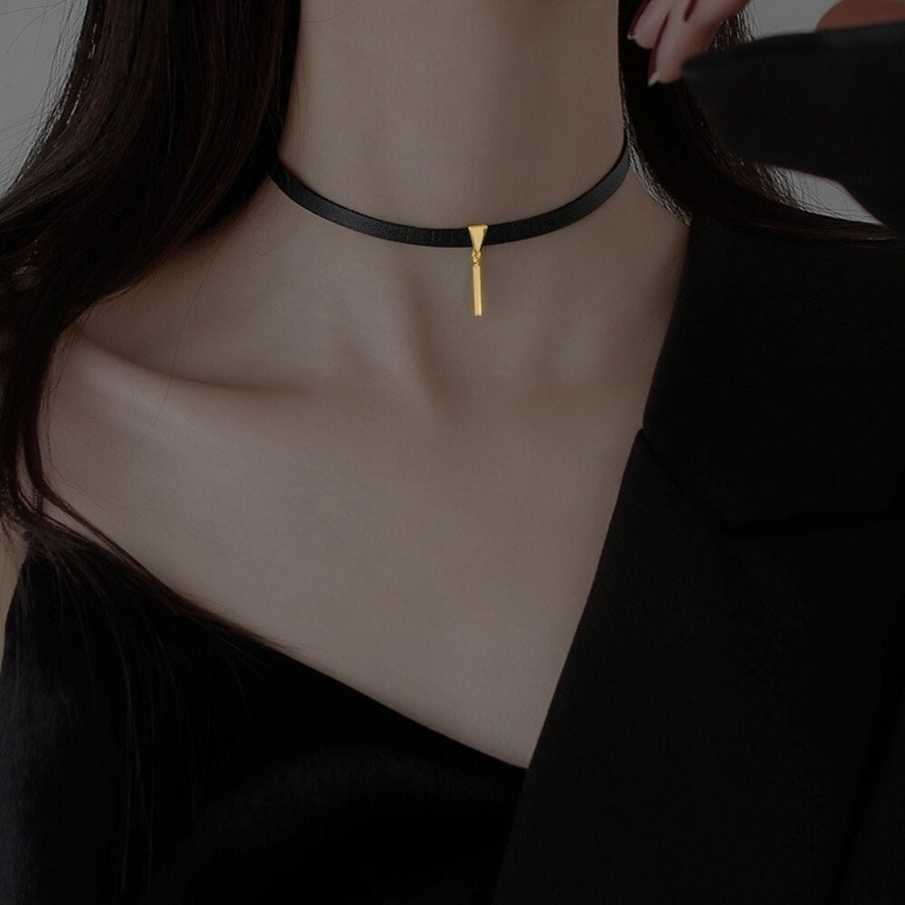 Black Cool Ribbon Temperament White Pendant