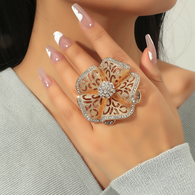 Luxury Big Flower Zircon Hollow Adjustable Ring
