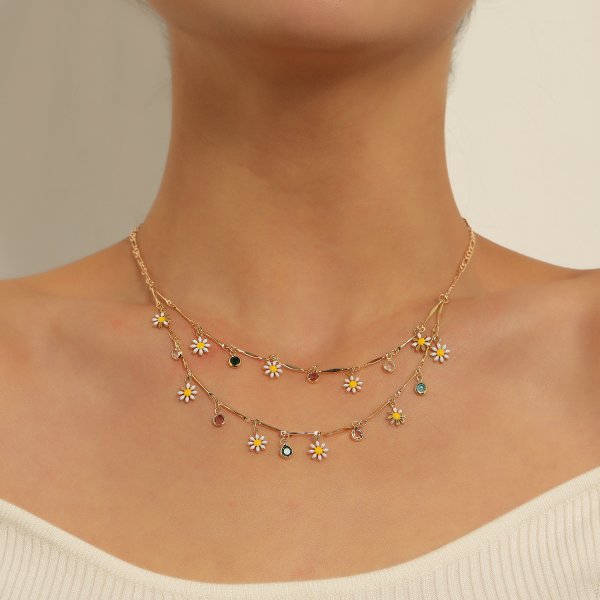 Elegant Flower Daisy Clavicle Necklace