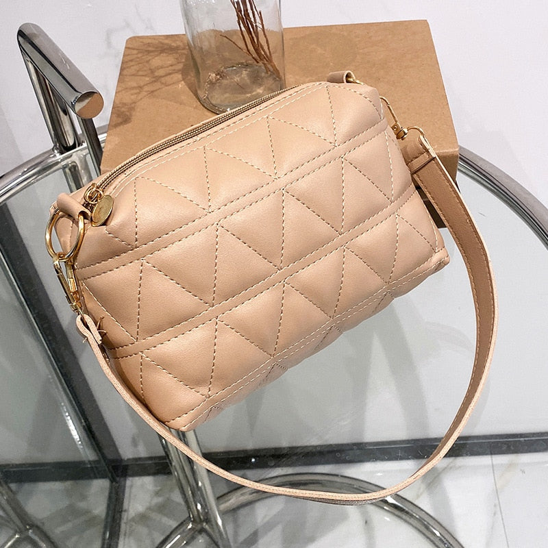 assel Trend Lingge Embroidery Camera Female Shoulder Bag