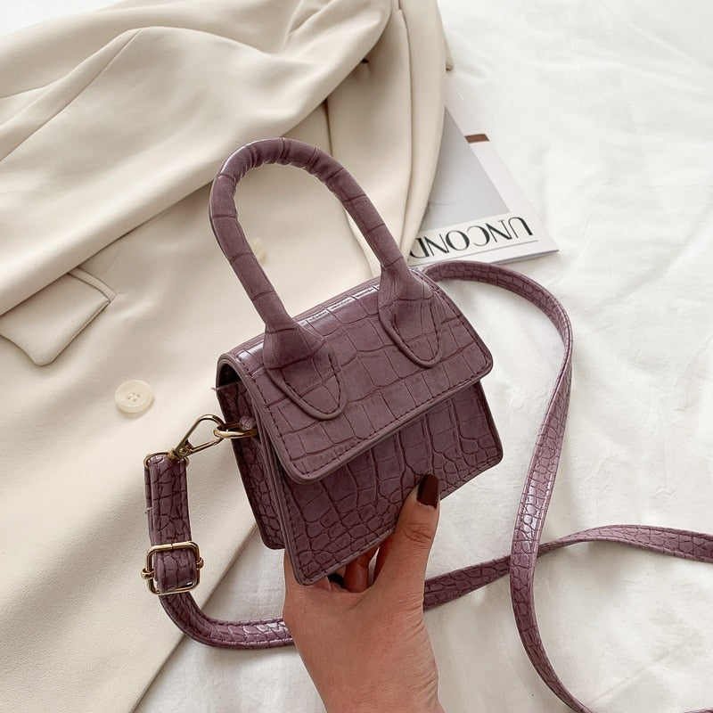 Mini Crocodile Pattern Flip Messenger Crossbody Bag