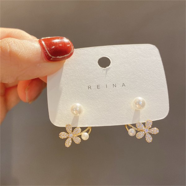 Korea Flower Crystal Temperament Geometric Shiny Zircon Earrings