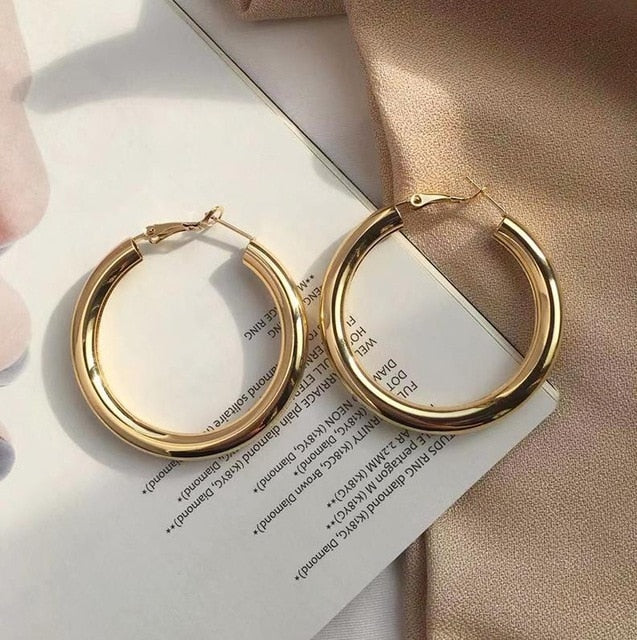 Geometric Round Big Hoop Earrings - Shopeasywear