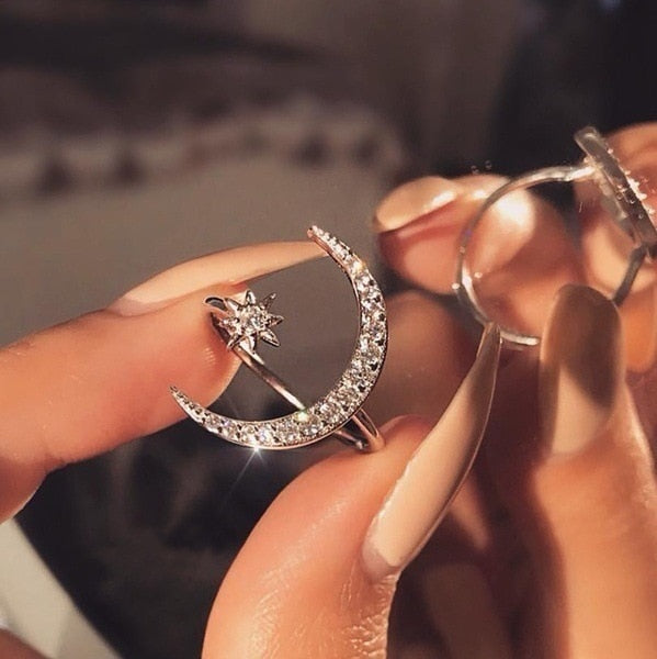Crescent Moon Ring For Women - Shopeasywear