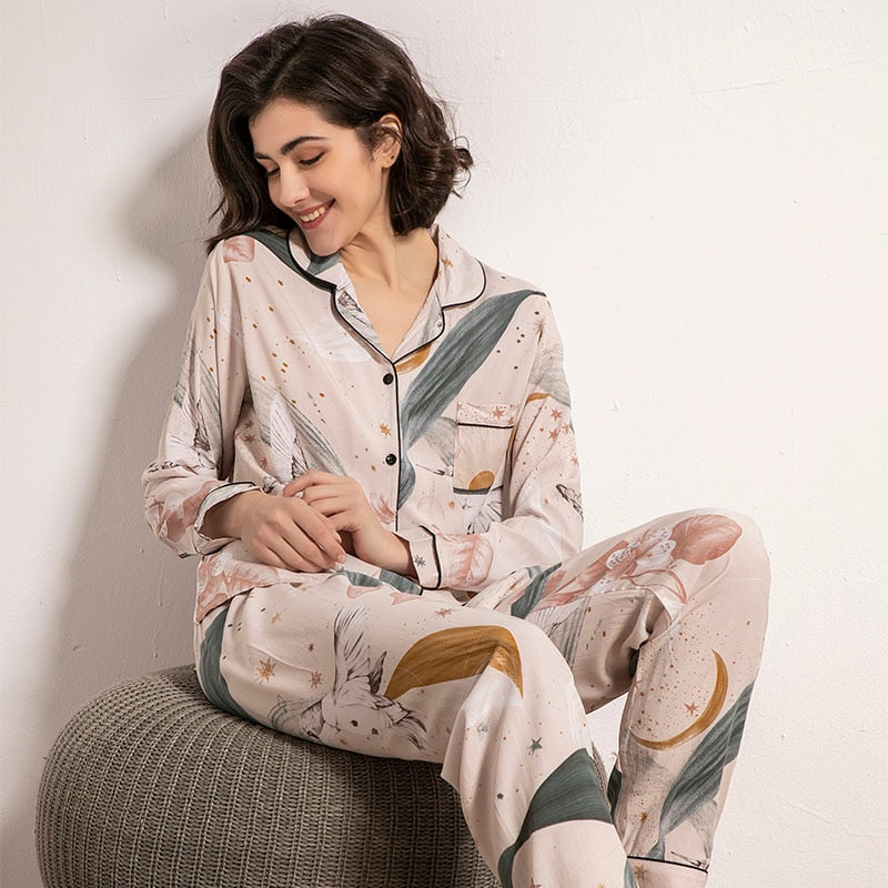 Starry Sky And Floral Printed Women Pajamas Set