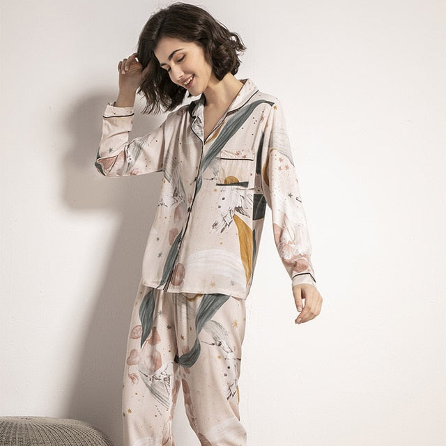 Starry Sky And Floral Printed Women Pajamas Set