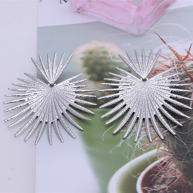 New exaggerated Big Earrings for Women Irregular Geometric Zinc Alloy Earring Fashion female Jewelry Halloween Gifts Red Green - Shopeasywear