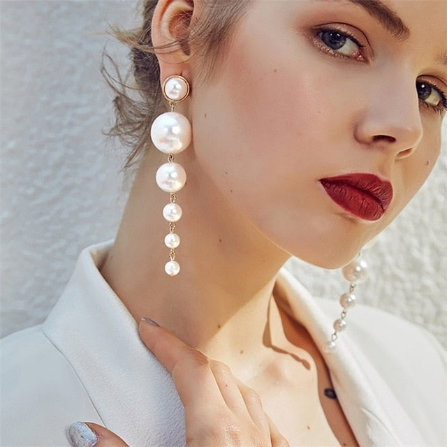 Fashion elegant pearl long earrings - Shopeasywear