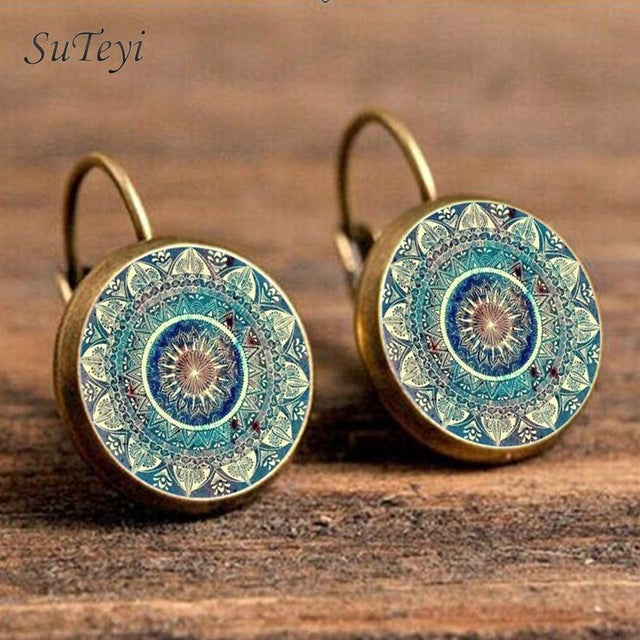 Henna Crystal Earring - Shopeasywear