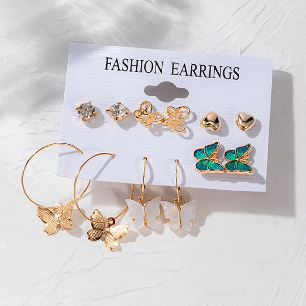New Korean Elegant Cute Butterfly Stud Earrings For Women Girls Simple Lovely Vintage Rhinestone Butterfly Wings Star Ear Studs