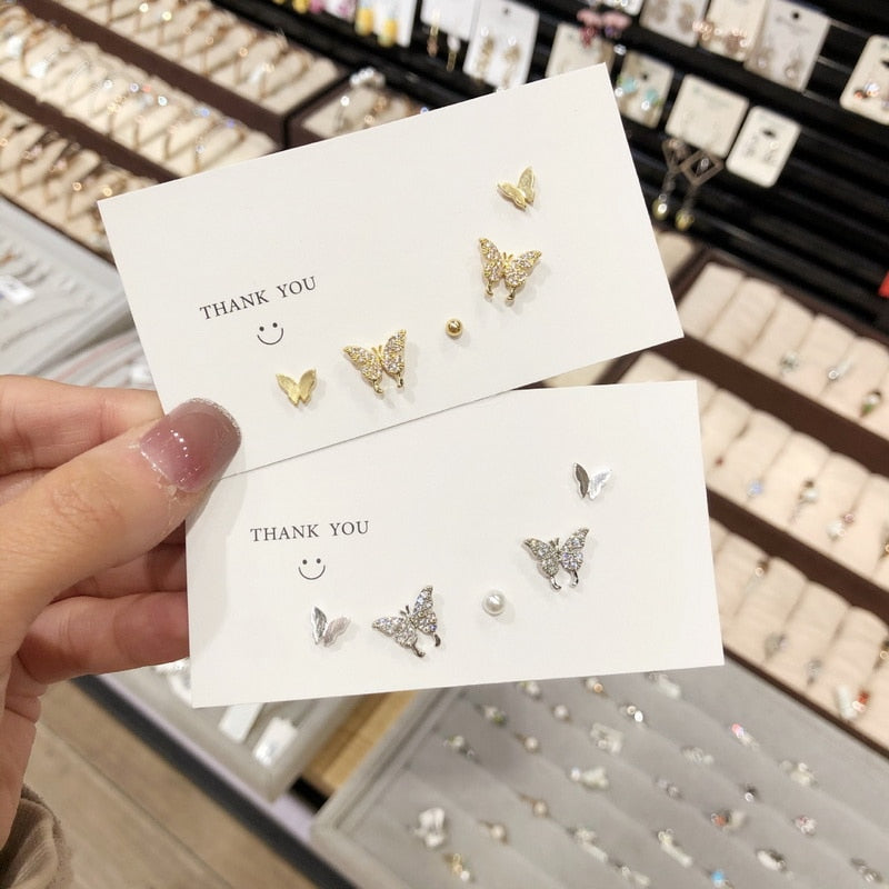 New Korean Elegant Cute Butterfly Stud Earrings For Women Girls Simple Lovely Vintage Rhinestone Butterfly Wings Star Ear Studs