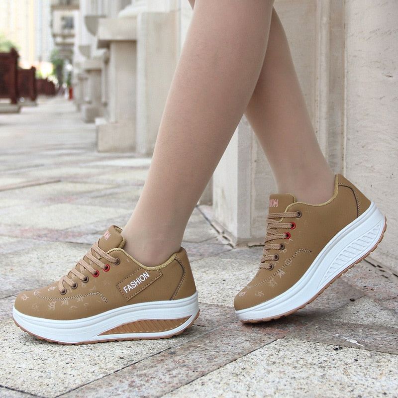 Rocking Shoes Casual Fashionable Women Sneakers