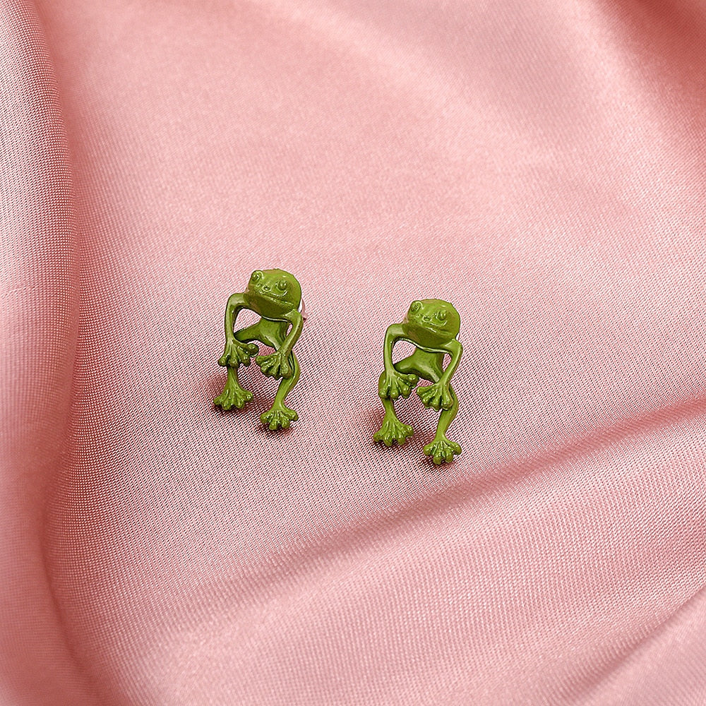 Gothic Green Frog Earrings For Women Girls Fashion Vintage Piercing Ear Studs Aesthetics Y2k Jewelry Accessories Wholesale