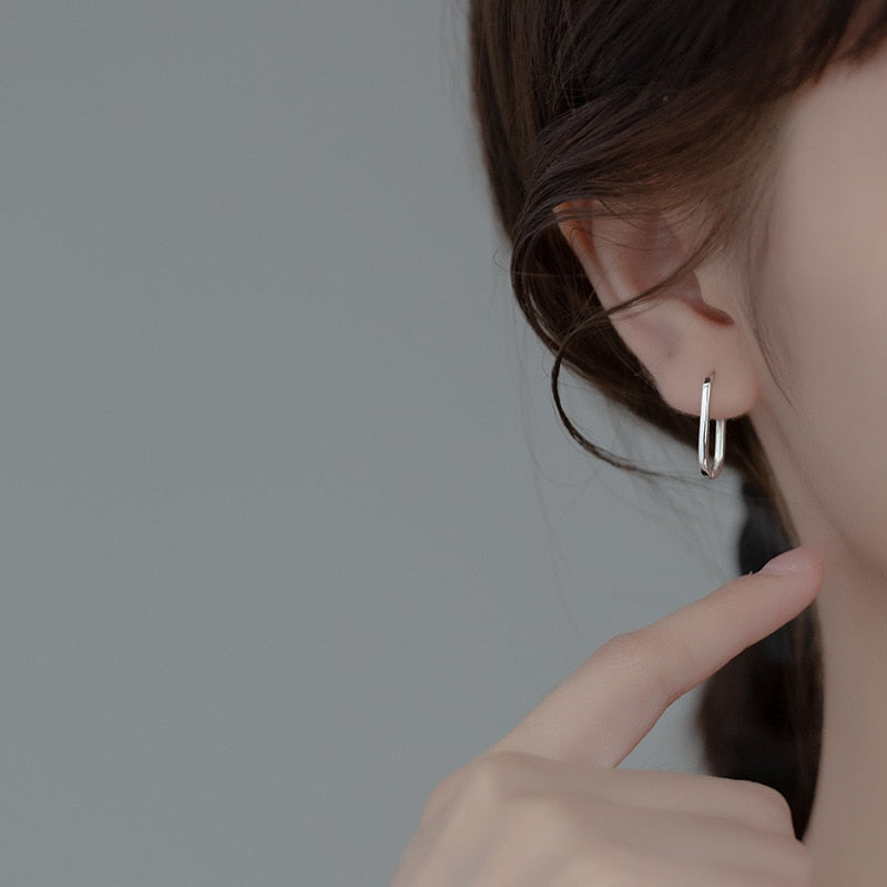 WANTME 925 Sterling Silver Simple Oval Glossy Huggies Ear Buckle for Women Fashion Bohemian European piercing Earrings Jewelry