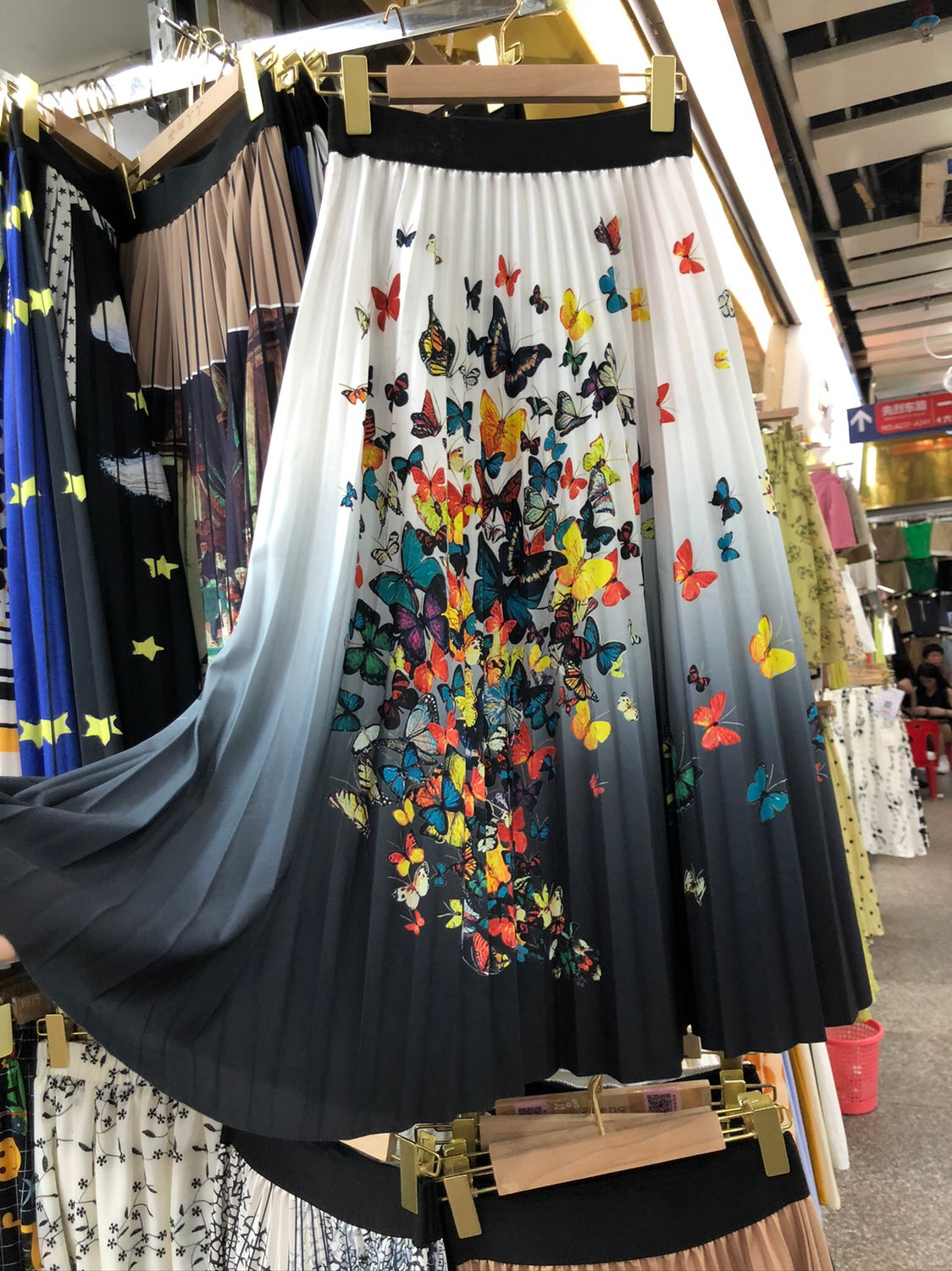 Fashion Retro Contrast Color Mid Length Long Length Pleated Skirt