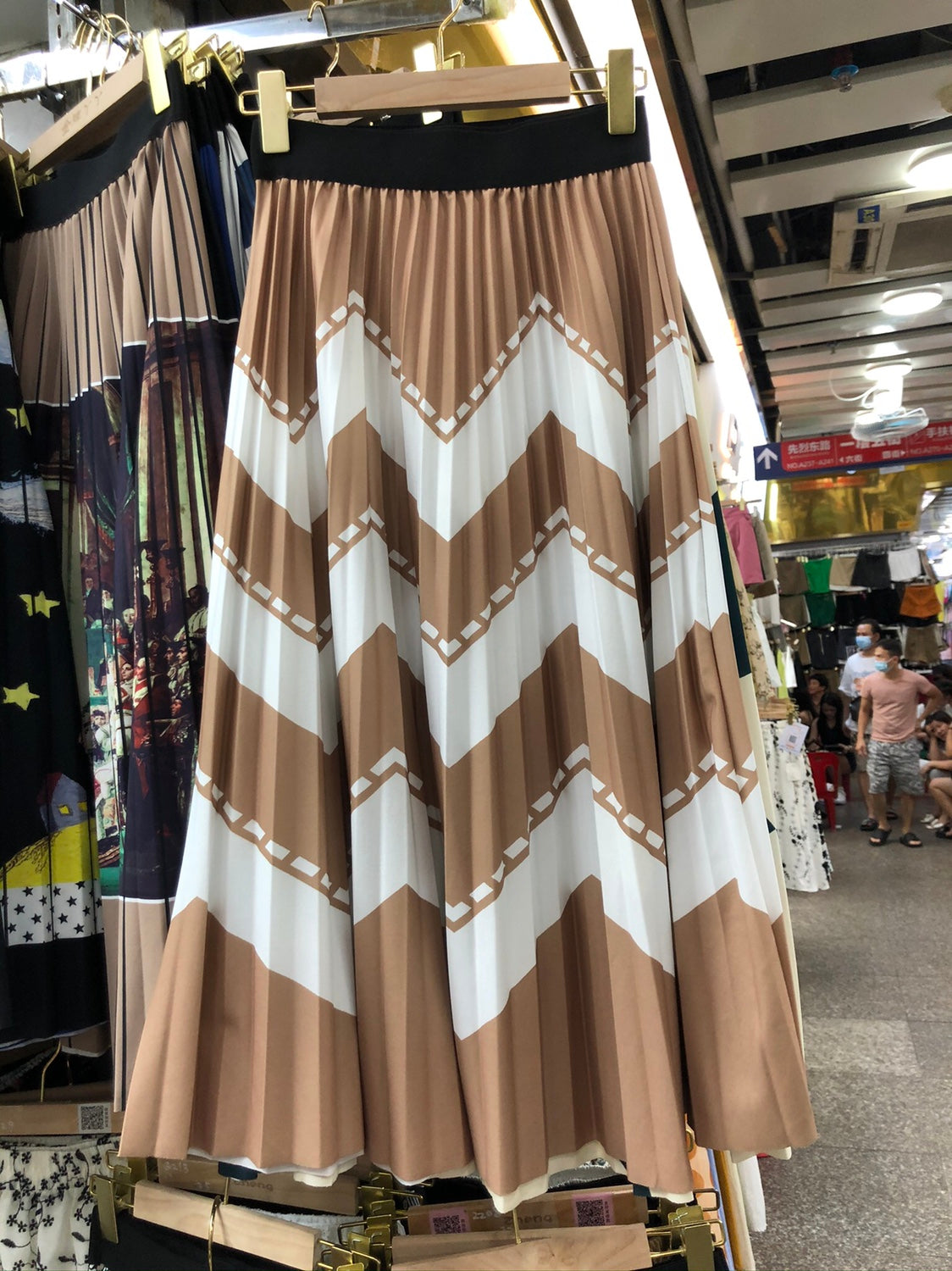 Fashion Retro Contrast Color Mid Length Long Length Pleated Skirt