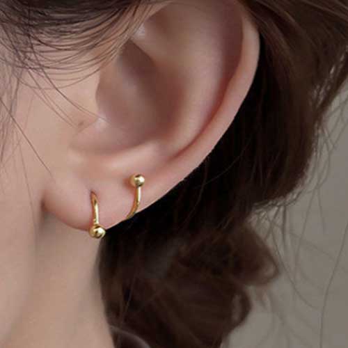 2Pcs Stainless Steel Piercing Screw Ball Star Heart Ear Bone Rotating Wave Mini Stud Earrings for Women Personality Adjustable